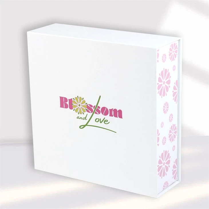 Pink Gift Box With Lid