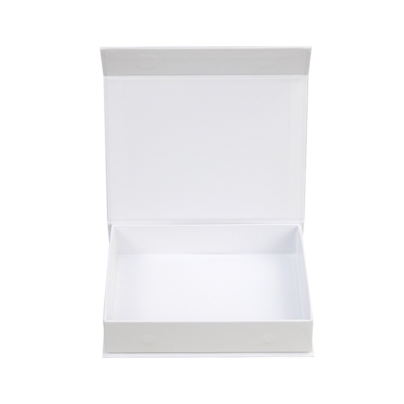white gift boxes with magnetic lids 7 white gift boxes with magnetic lids 7